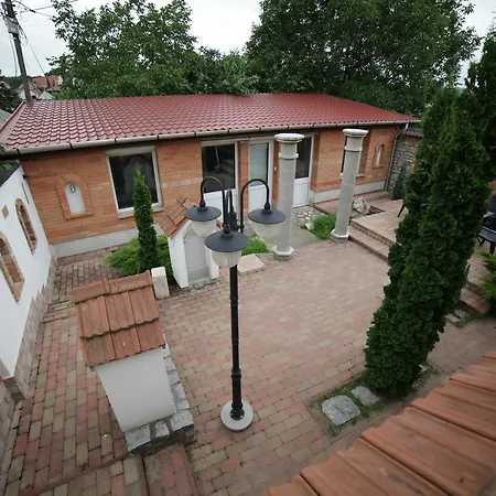 Eged Vendeghaz 3* Eger