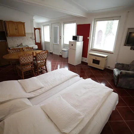 Eged Vendeghaz Penzion