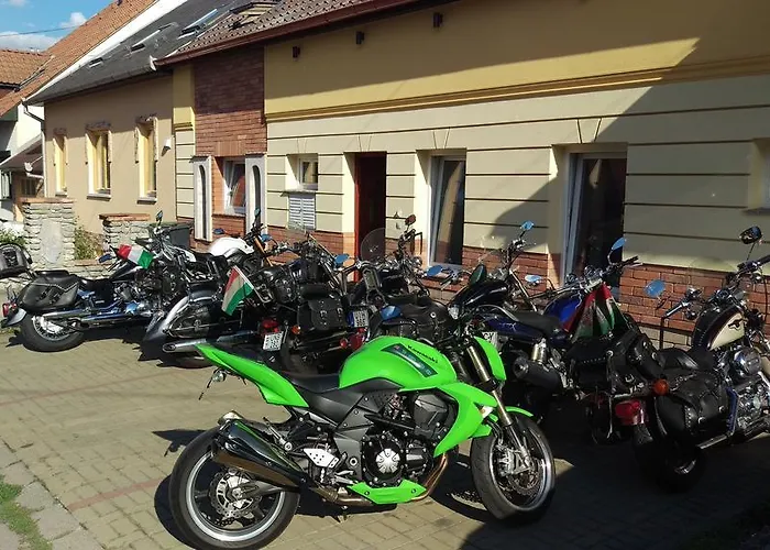 Eged Vendeghaz Гостьовий будинок 3*