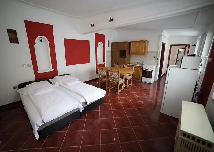 Eged Vendeghaz Гостьовий будинок 3*